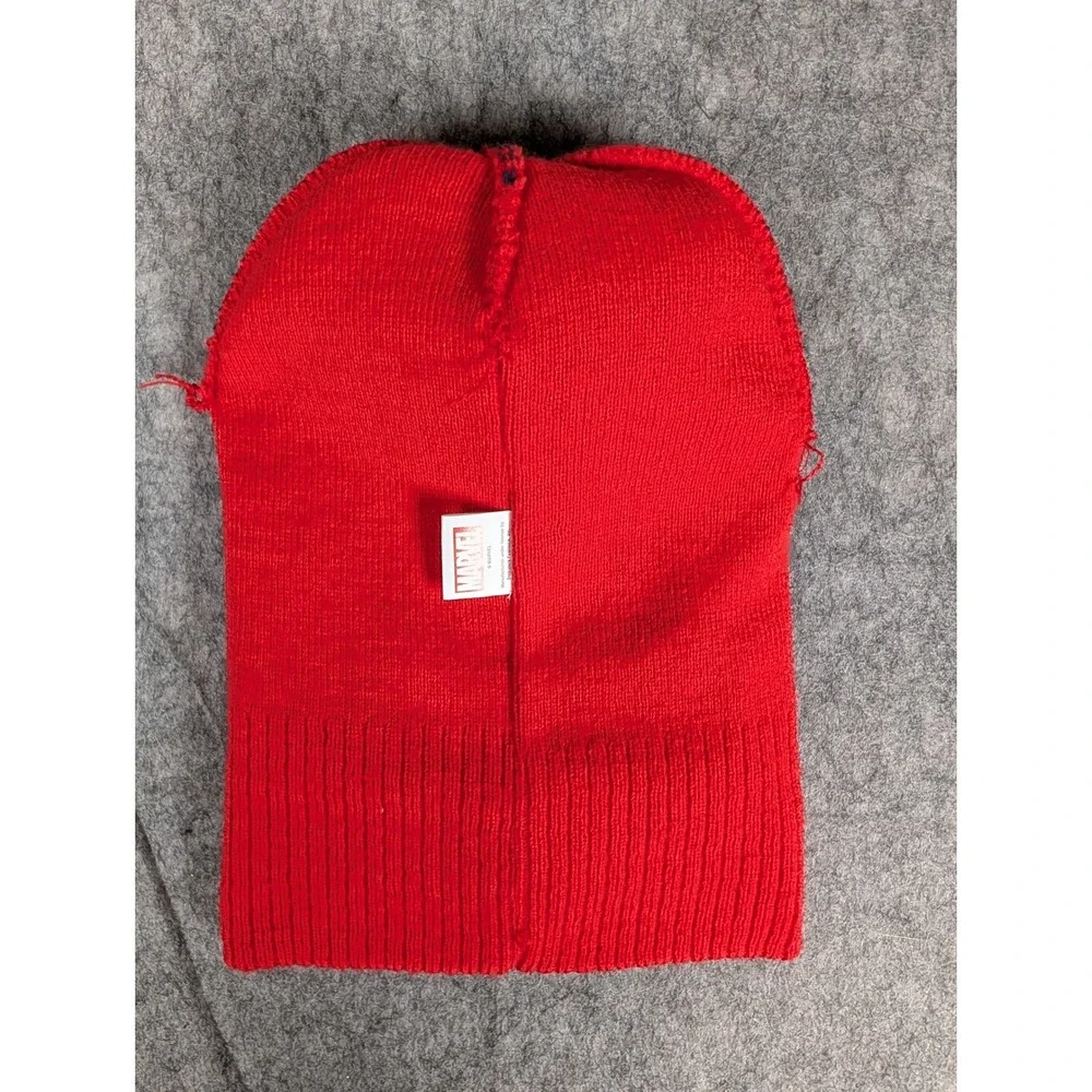 Marvel‎ Spider-Man Red Knit Beanie Hat with Pom Pom and Embroidered Logo